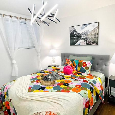 Langley Heights 2 Bedrooms Sweet Suite Лэнгли Экстерьер фото