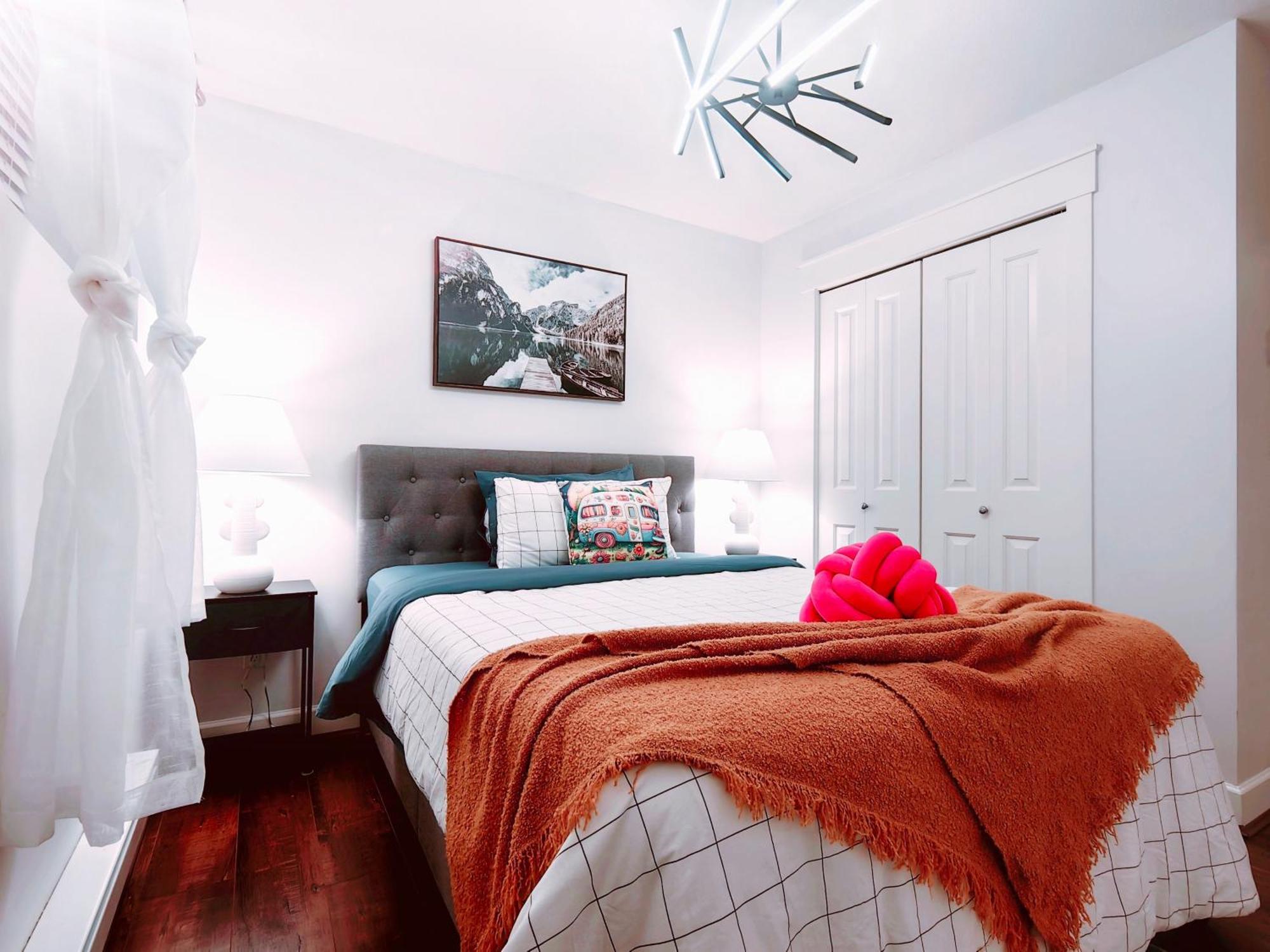Langley Heights 2 Bedrooms Sweet Suite Лэнгли Экстерьер фото